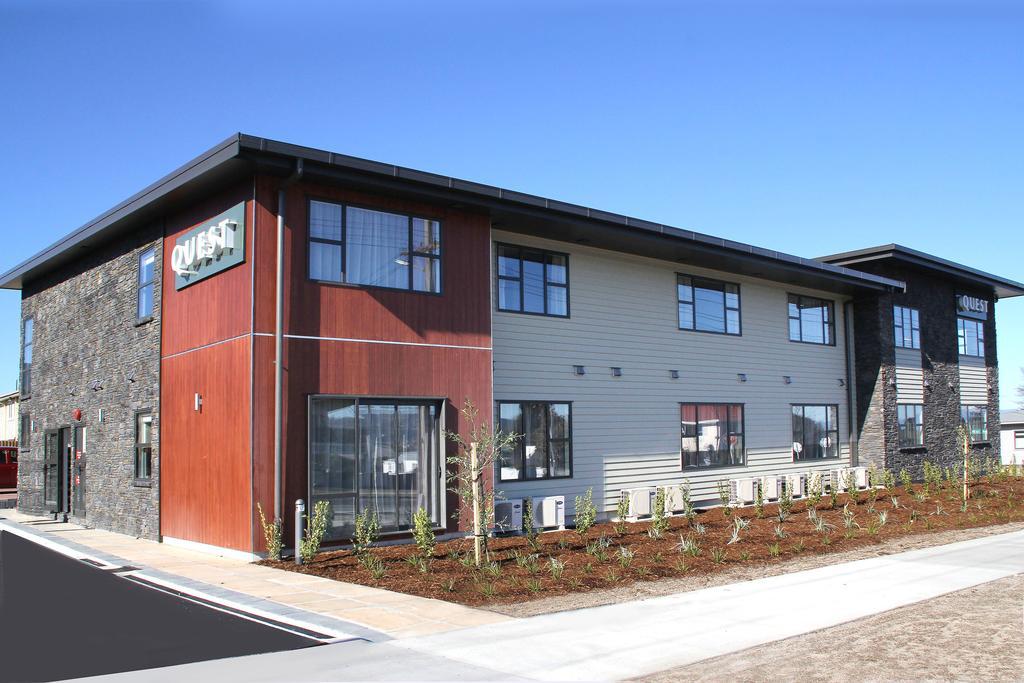 Quest Taupo Aparthotel Bagian luar foto