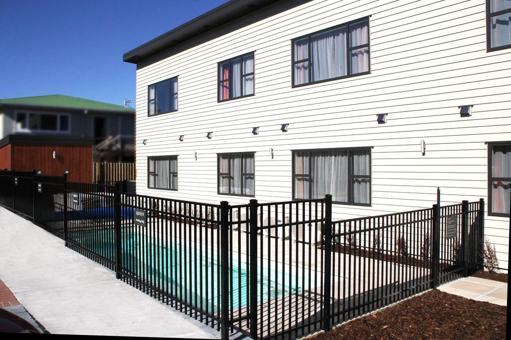 Quest Taupo Aparthotel Bagian luar foto