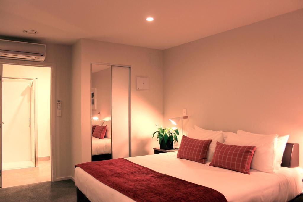 Quest Taupo Aparthotel Bagian luar foto