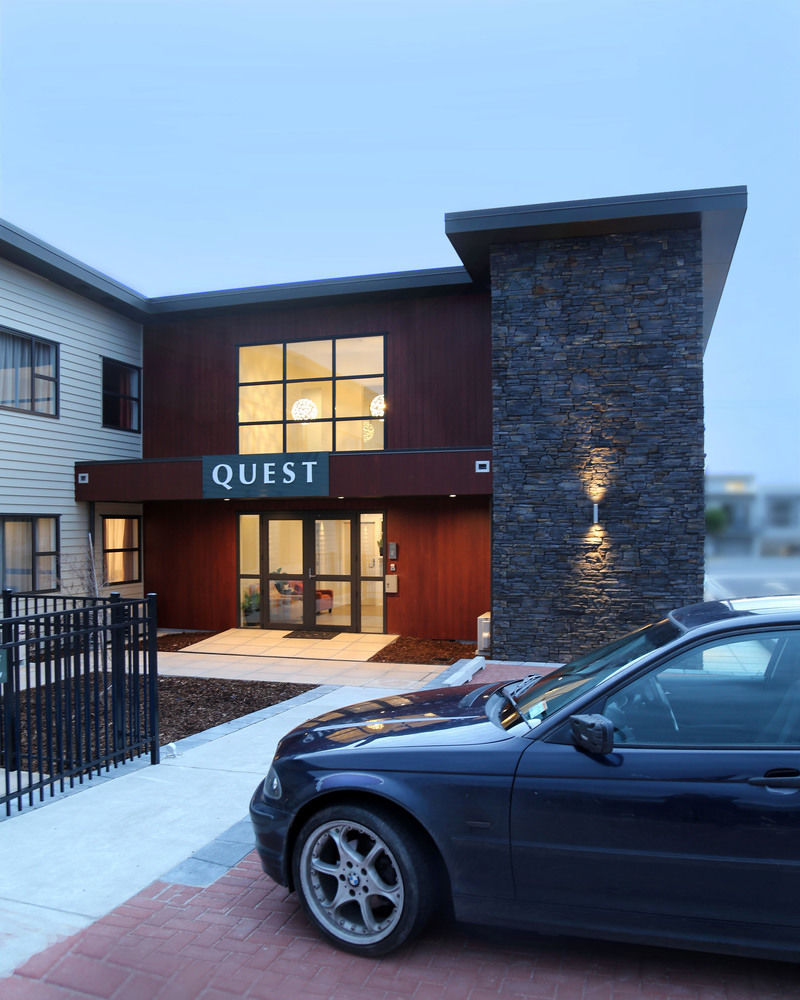 Quest Taupo Aparthotel Bagian luar foto