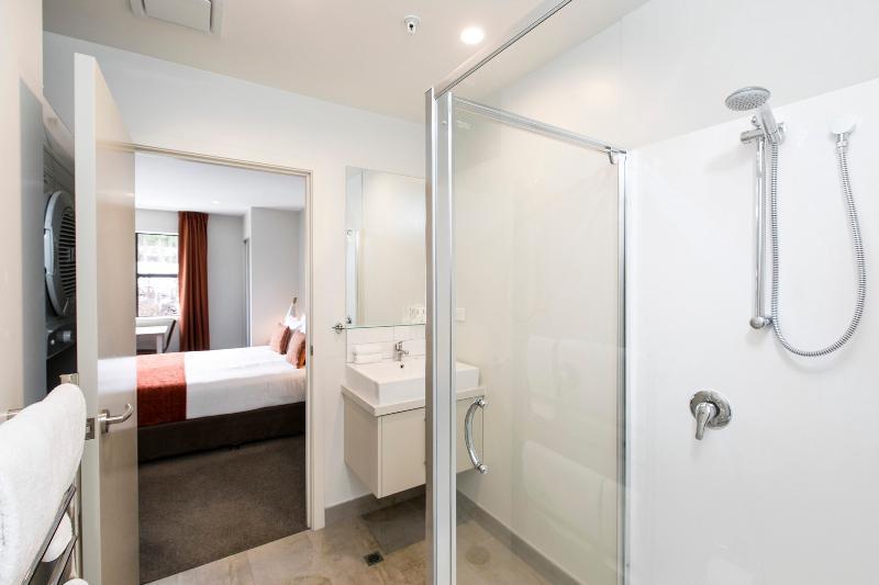 Quest Taupo Aparthotel Bagian luar foto